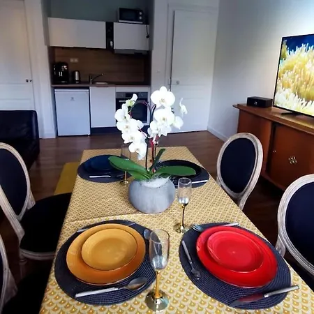 Boheme Chic Appartement Besançon Buitenkant foto